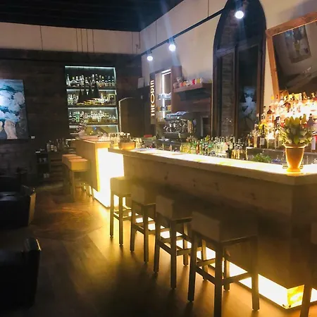 Modern By Italian * Argegno