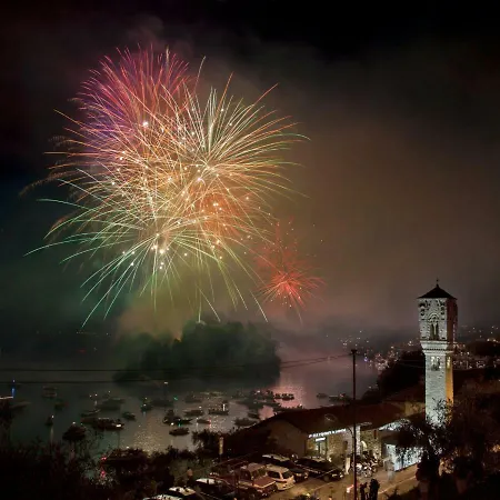 Modern By Italian Argegno